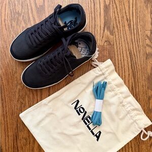 Novella Black Leather & Suede Sneakers — Unisex • Men’s 6 / Women’s 7.5 • New